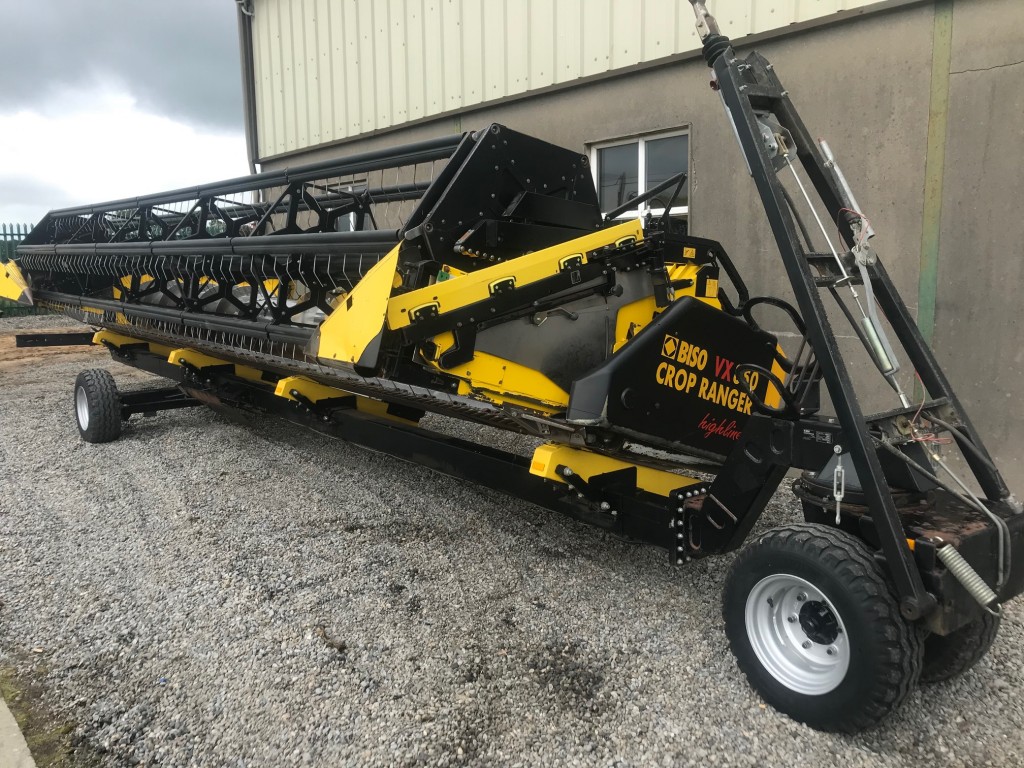 Biso Cropranger VX - Twin hydraulic side knife - Hydraulic header angle - Reel time adjustment.